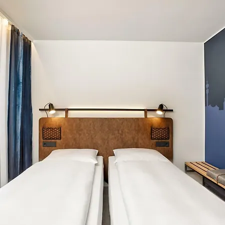 Hotel H2 Olympiapark 3*