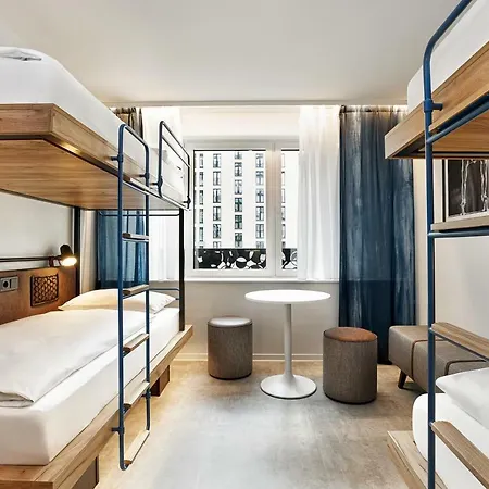 Hotel H2 Olympiapark 3*