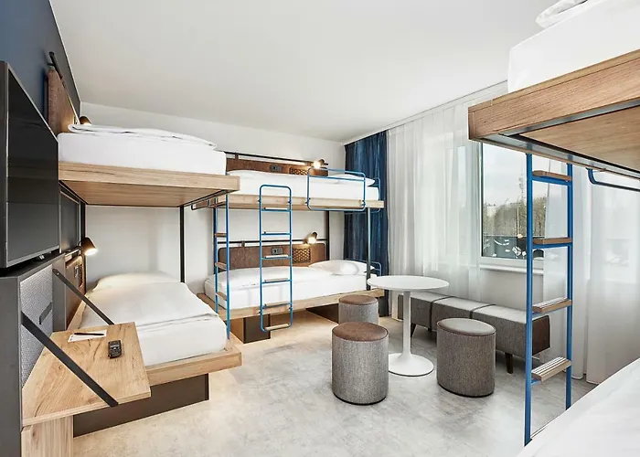 H2 Olympiapark 3* Monachium